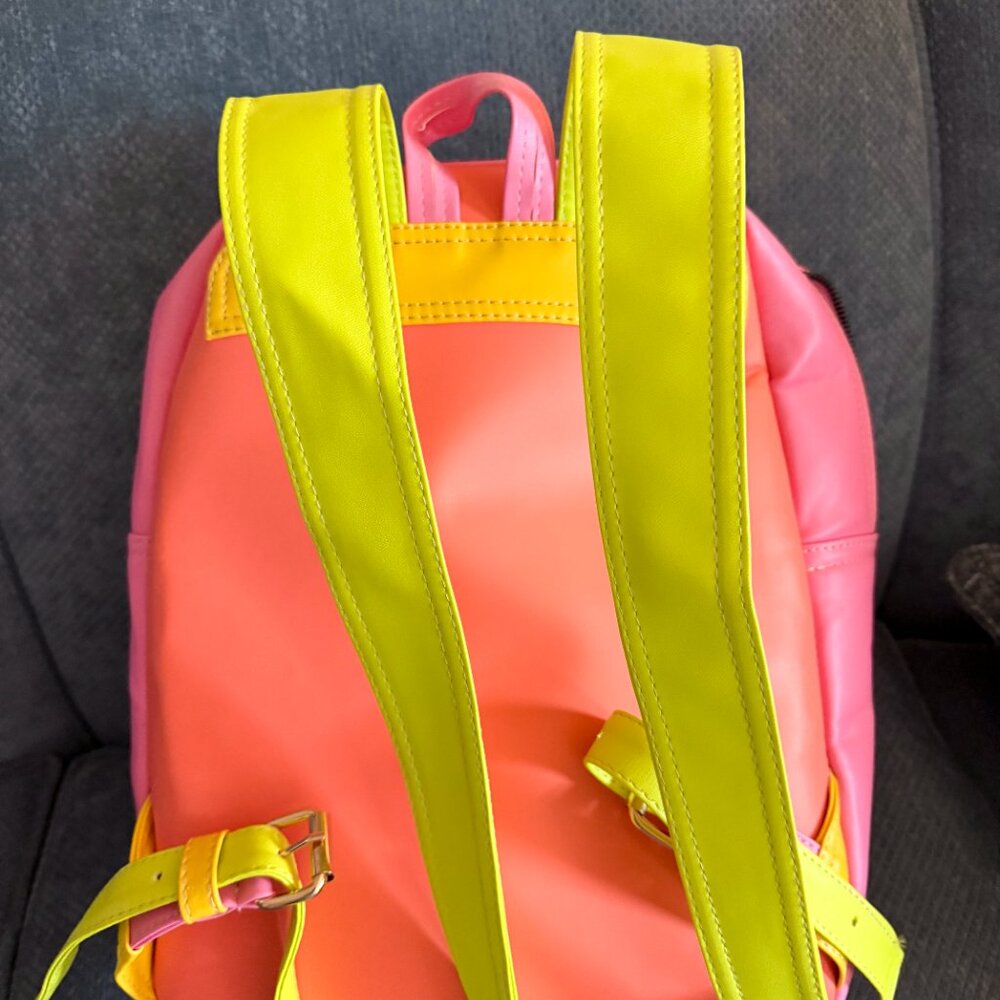 House of Flynn Cabo Camera Backpack – Neon Retro Colorblock | 90s Style - Picture 10 of 11